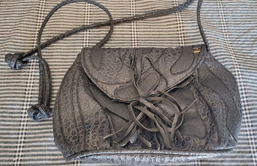 80s NAS Alentino- black tassel shoulder bag excellent vintage condition! 8" x 7"